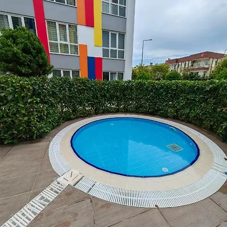 Lägenhet Selin's With Pool View